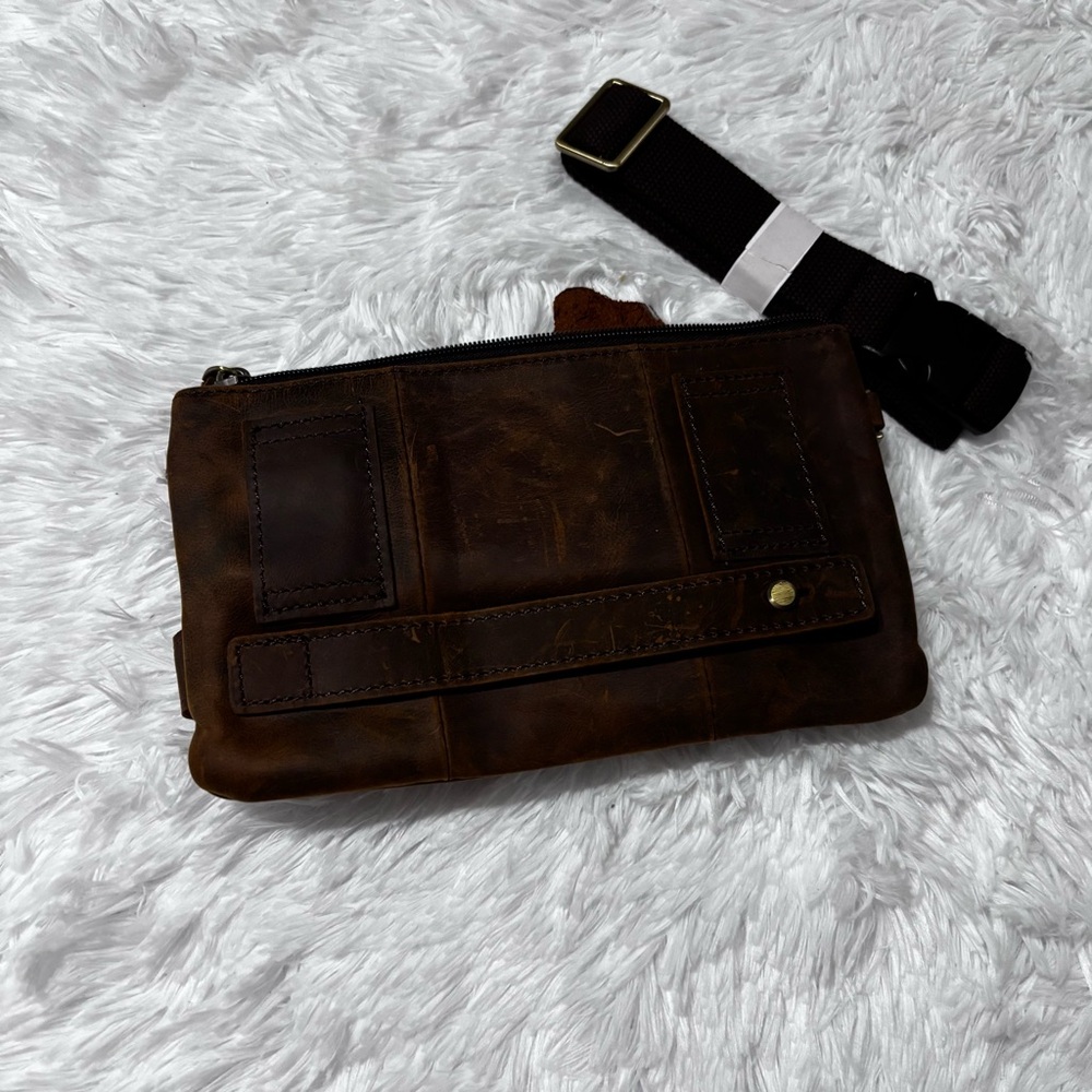Brown Leather Men's Crossbody Bag - Picture 3 of 5